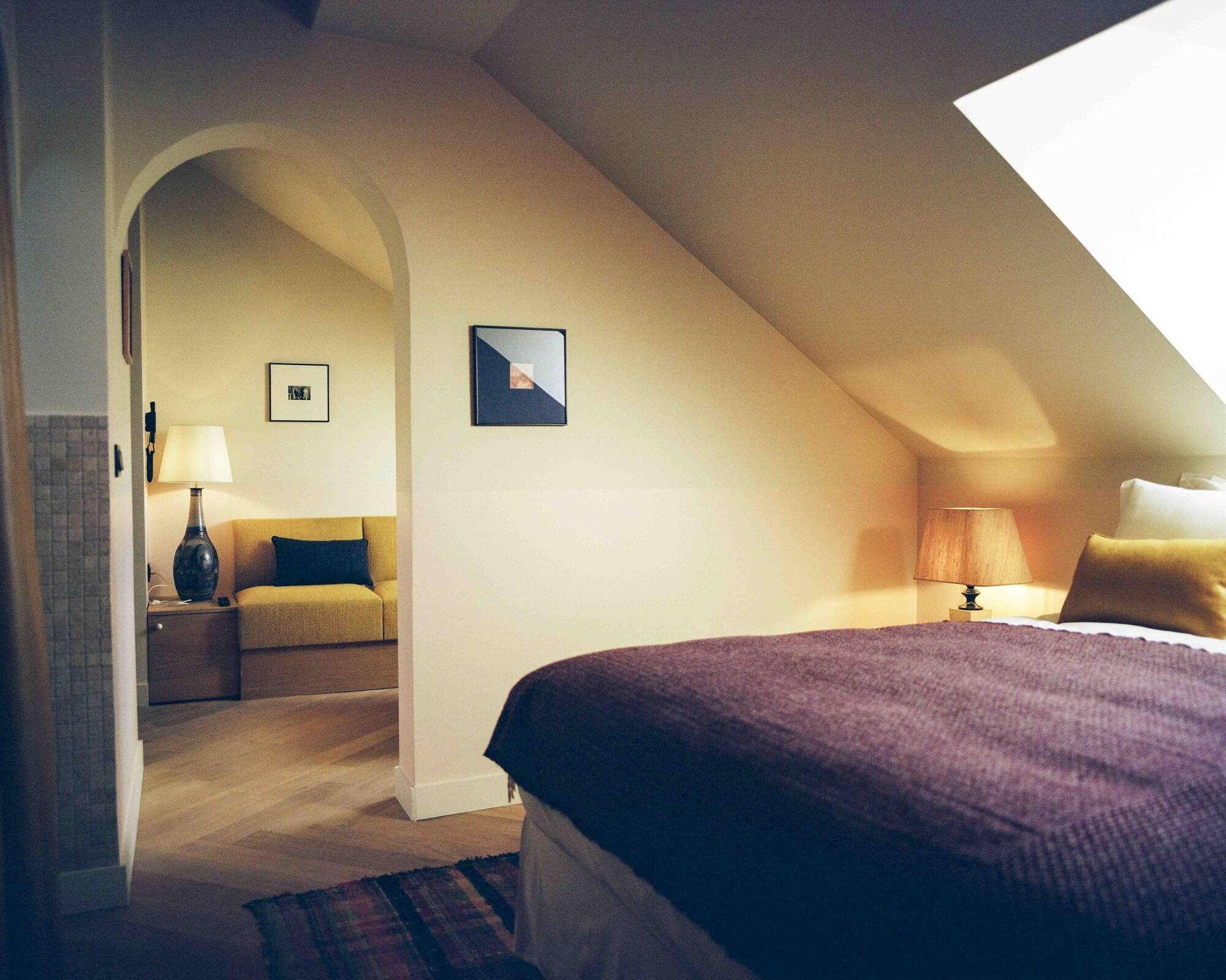 Hotel Habituel Parigi Esterno foto