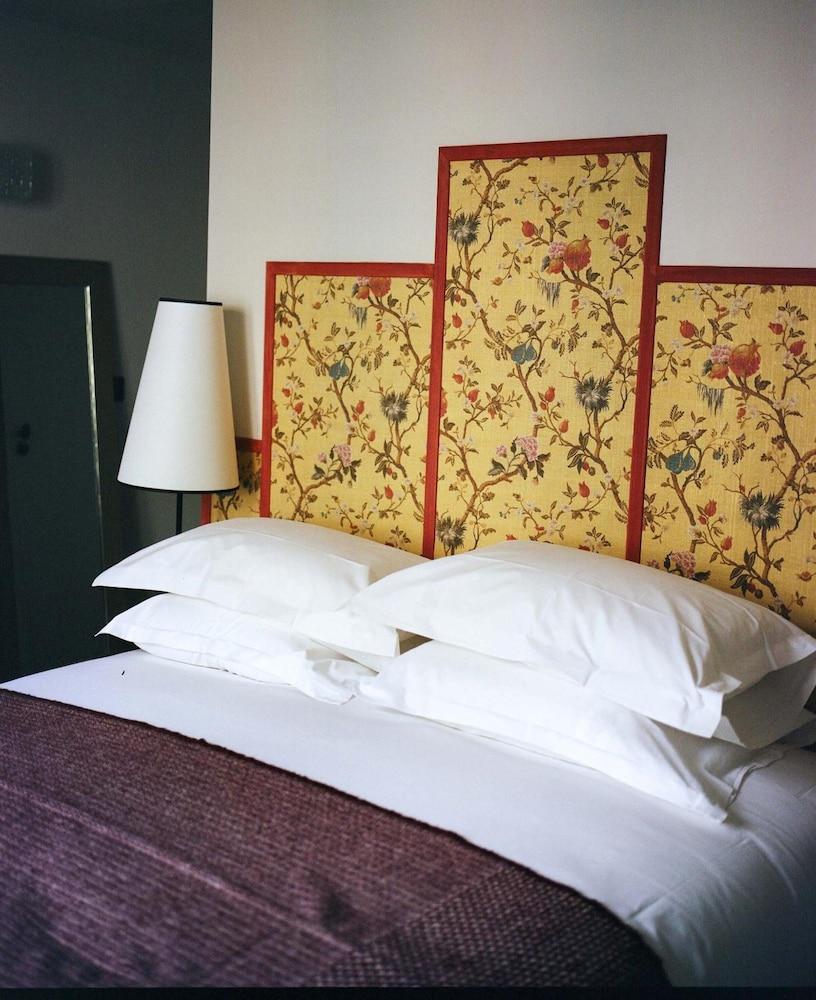 Hotel Habituel Parigi Esterno foto