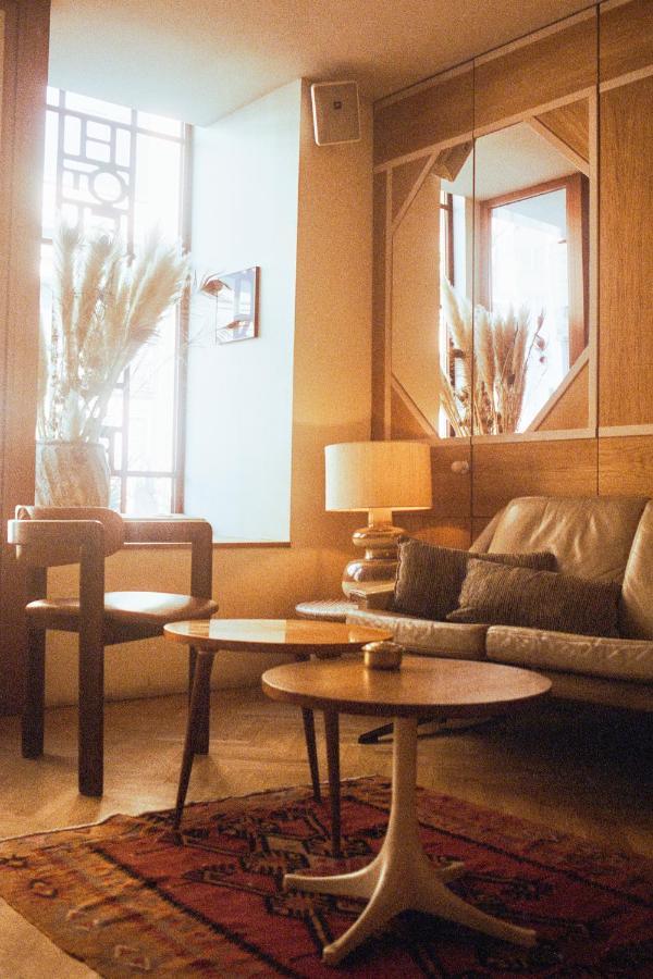Hotel Habituel Parigi Esterno foto