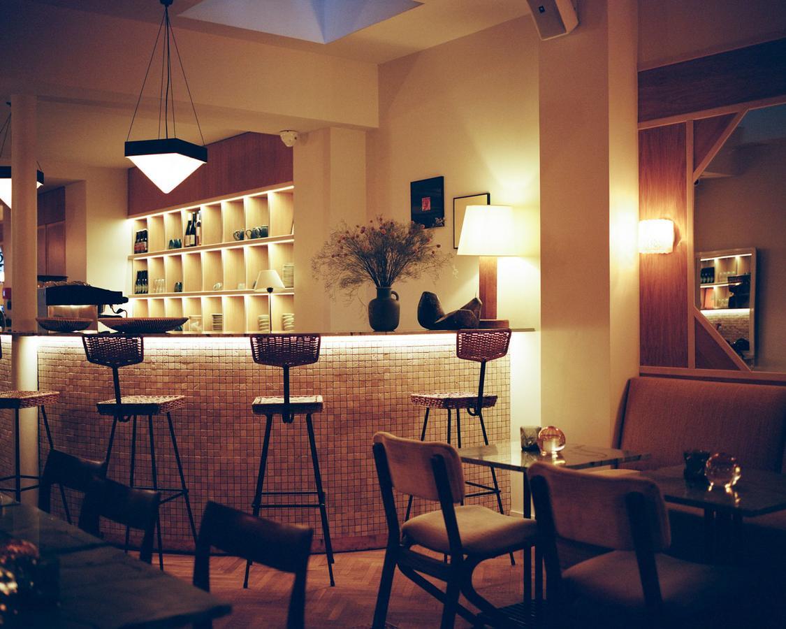 Hotel Habituel Parigi Esterno foto